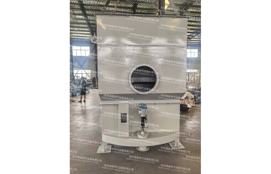 Multi-tube impact water bath dust collector