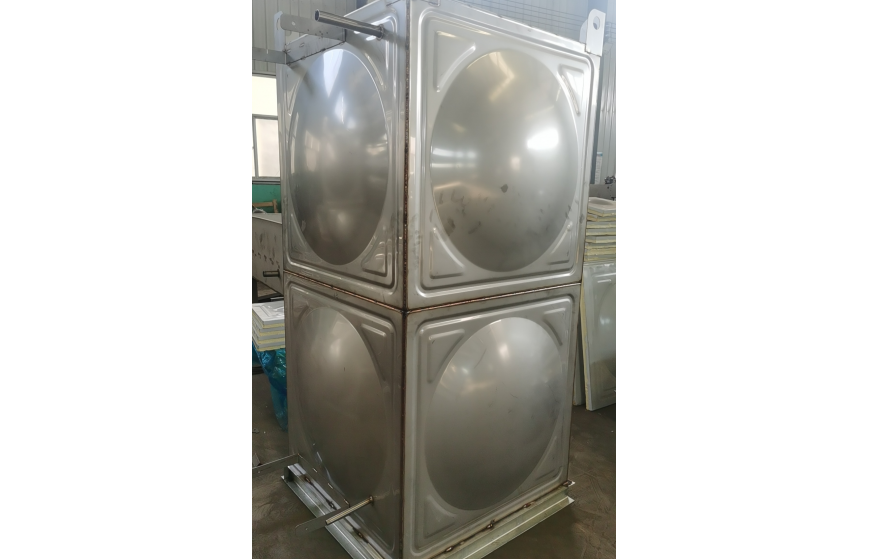 Standard Type Stainless Steel Stamped Water Tank